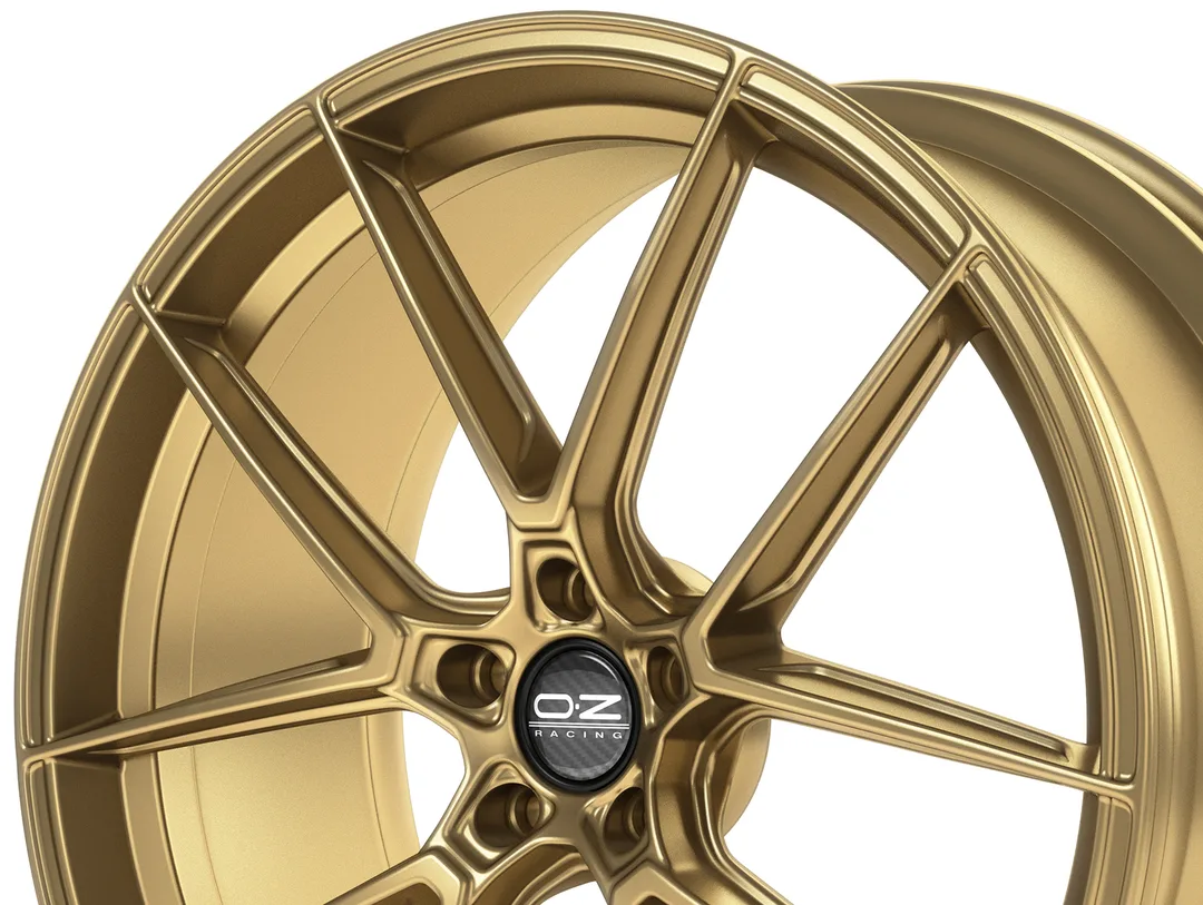 OZ Estrema GT HLT